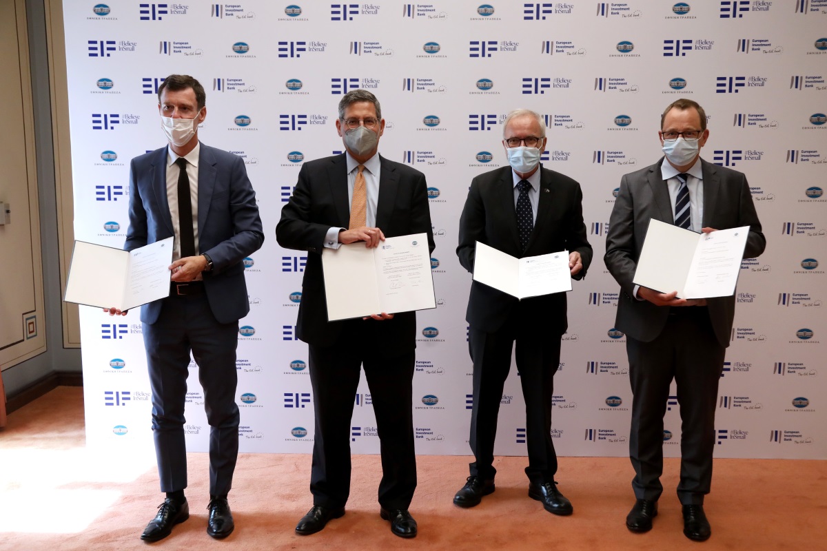 Εθνική Τράπεζα: Συνεργασία με ΕΤΕπ και ΕΤαΕ για δάνεια σε επιχειρήσεις