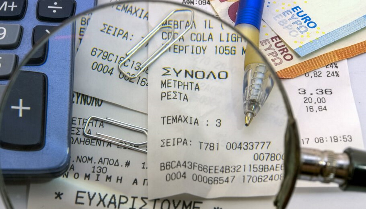 Οι μεγάλες ανατιμήσεις και τo σενάριο μείωσης του ΦΠΑ