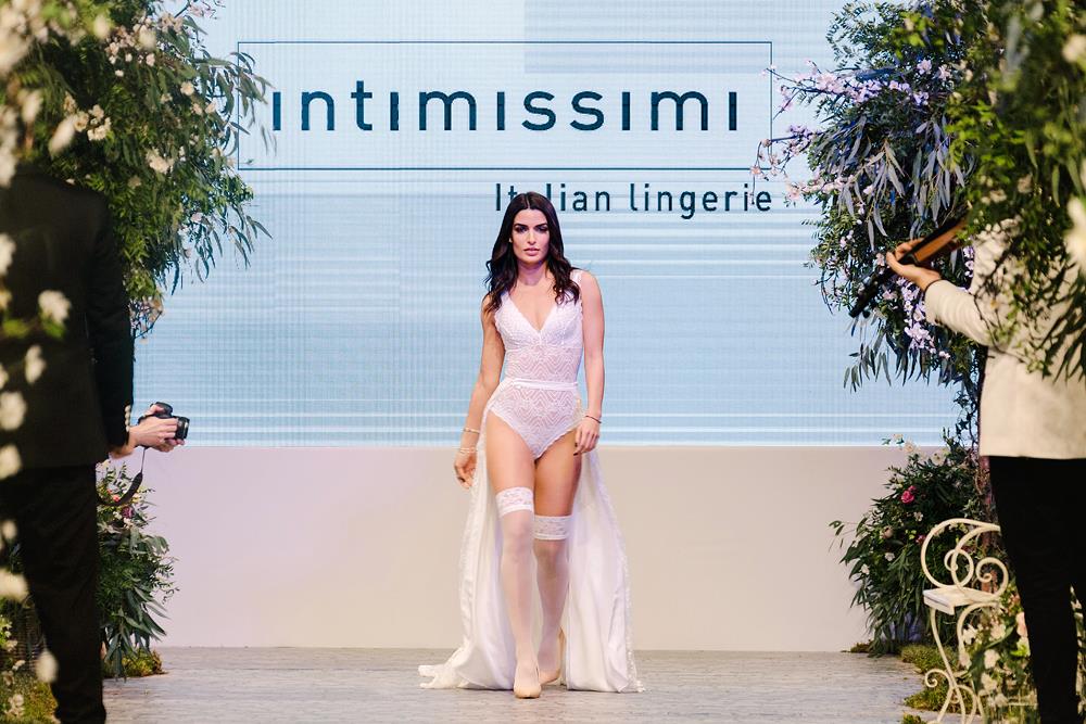 Catwalk Intimissimi © facebook.com/calingroup