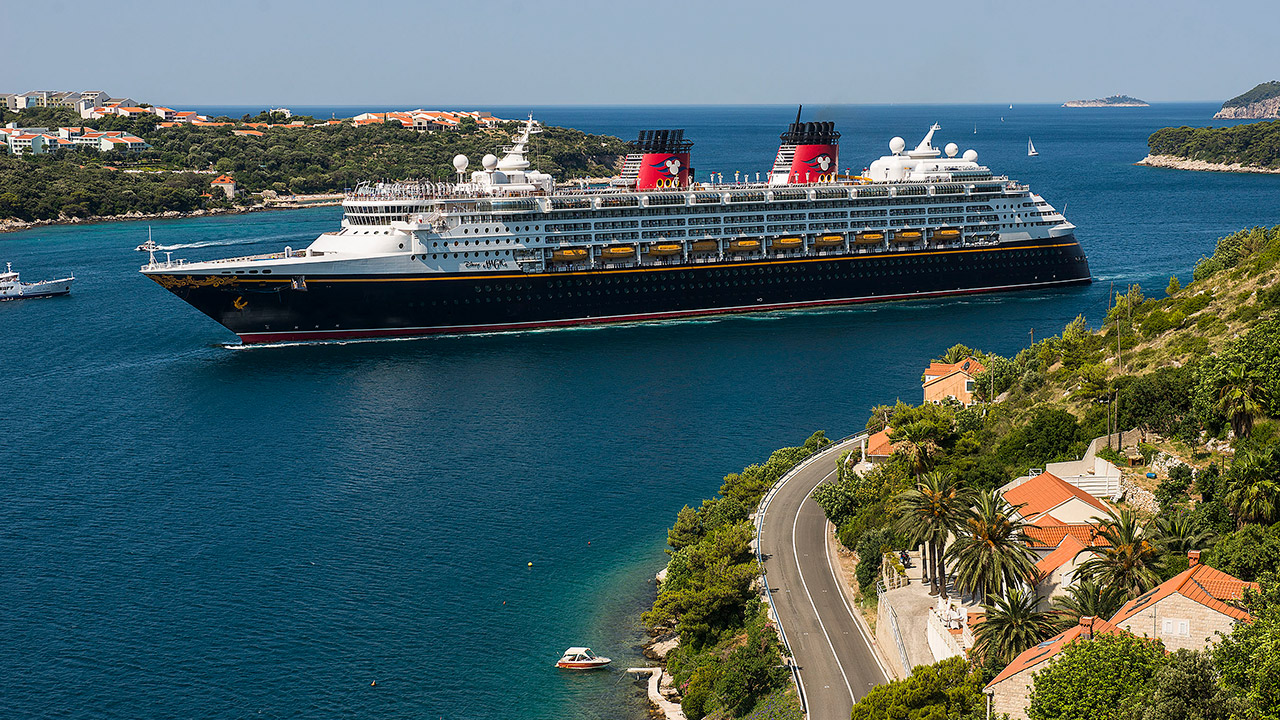 Η Disney αναβάλλει την πρώτη δοκιμαστική κρουαζιέρα της
