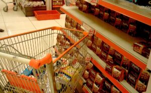 Σούπερ μάρκετ: Μπαίνει τέλος στο δωρεάν πάρκινγκ