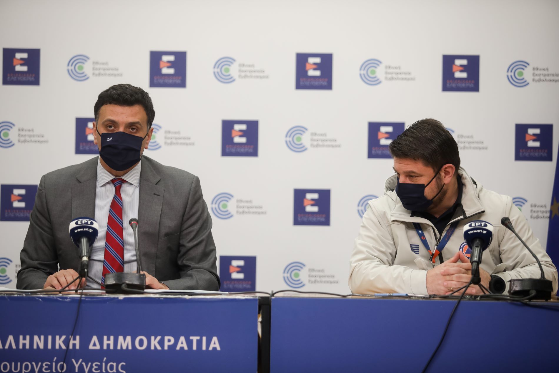 Ανακοινώσεις Χαρδαλιά και Κικίλια για μουσική και κυκλοφορία – LIVE