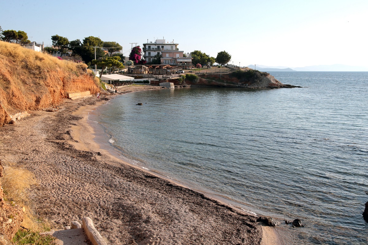 Μάτι: Τρία χρόνια μετά, οι πληγές επουλώνονται ακόμη