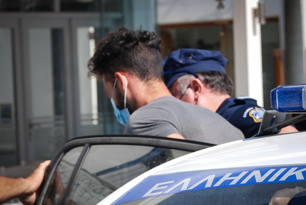 Φολέγανδρος: Σε δίκη ο καθ’ ομολογίαν δράστης της δολοφονίας της Γαρυφαλλιάς