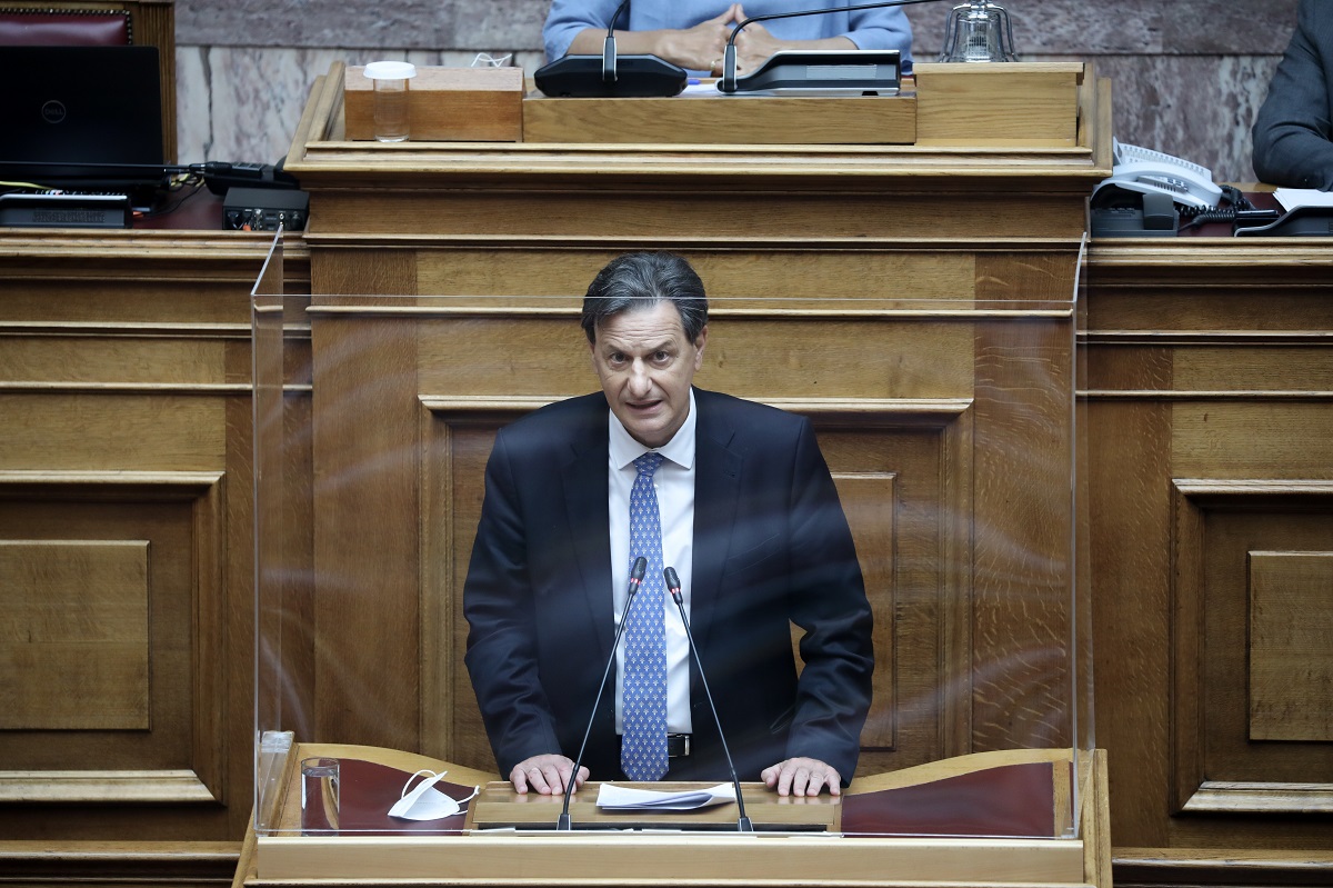 Σκυλακάκης: Στα 11 δισ. ευρώ οι δαπάνες για δημόσιες επενδύσεις το 2022