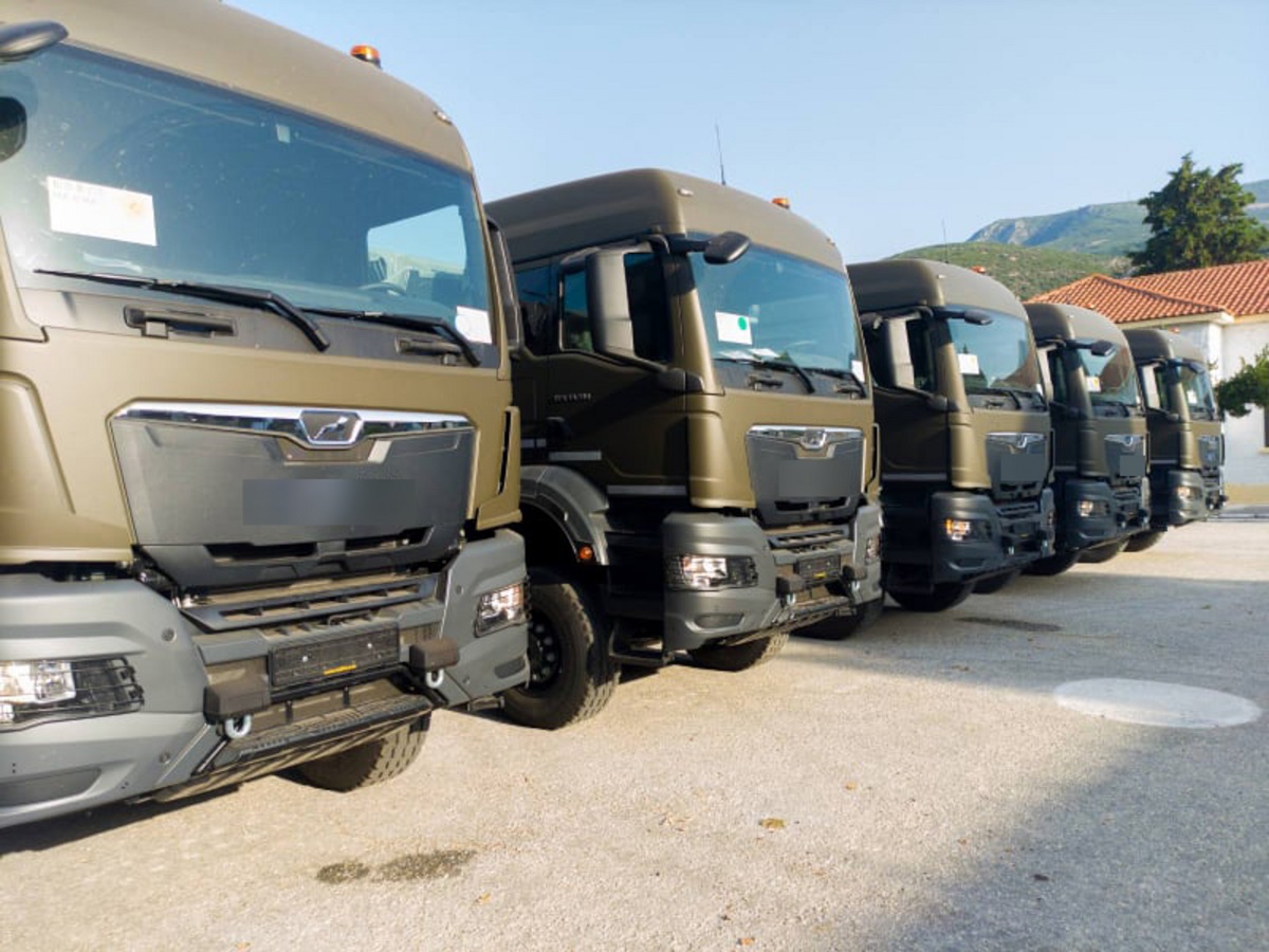 ΓΕΣ: Προμήθεια πέντε βαρέων οχημάτων Μηχανικού