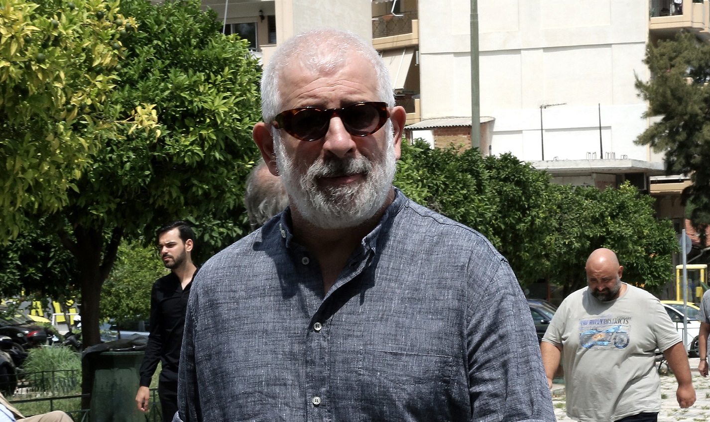 Π. Φιλιππίδης: Ελεύθερος με περιοριστικούς όρους