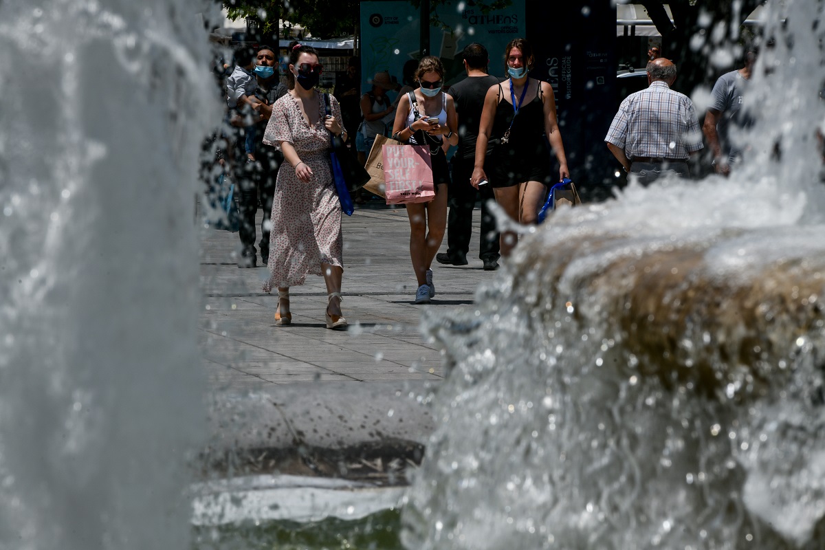Καύσωνας: Οδηγίες και μέτρα προστασίας για πολίτες και ευπαθείς ομάδες