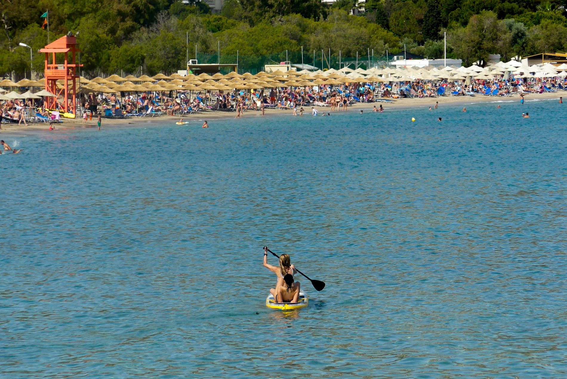 Δωρεάν είσοδος σε παραλίες της Αττικής λόγω καύσωνα