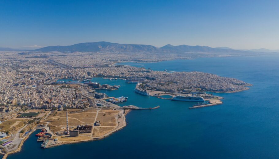 Το λιμάνι του Πειραιά © ΟΛΠ