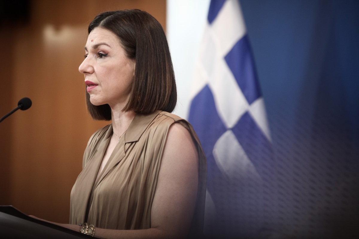 Πελώνη: Ένας στους δύο νοσηλευόμενους είναι κάτω των 54 ετών