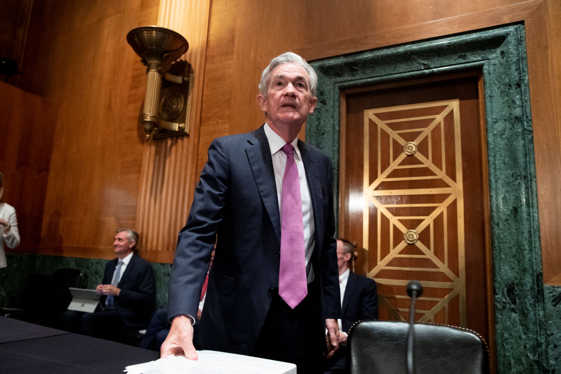 Ο επικεφαλής της Fed, Τζέρομ Πάουελ © EPA/MICHAEL REYNOLDS