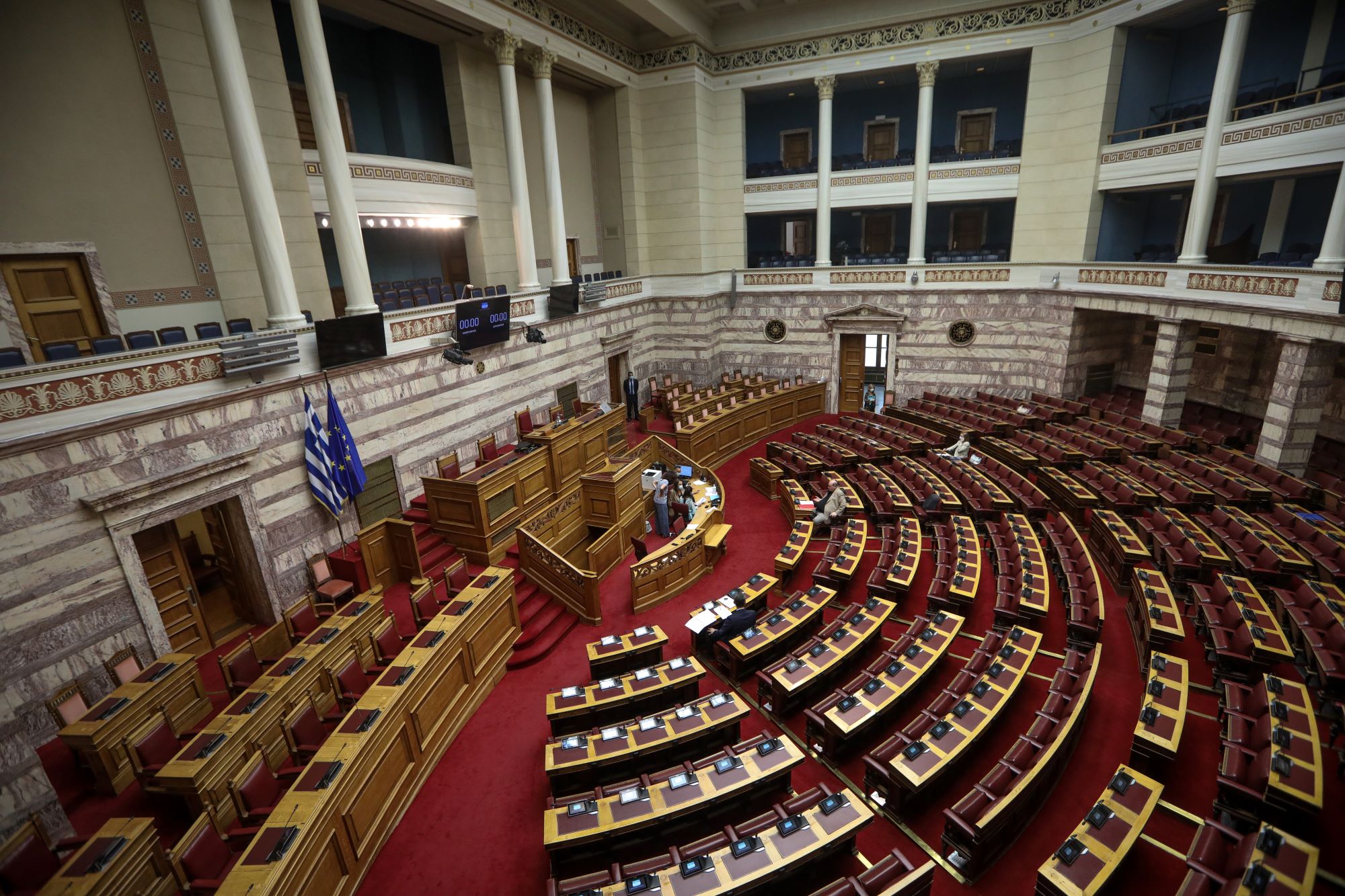 Στη Βουλή οι ΠΝΠ για παρεμβάσεις στις πυρόπληκτες περιοχές