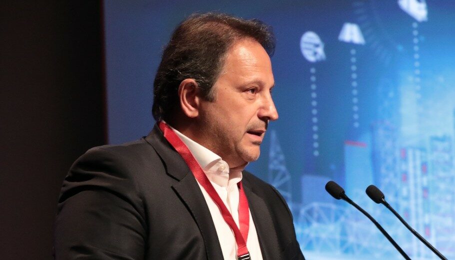 Ο CEO της Intrakat Πέτρος Σουρέτης © Intrakat