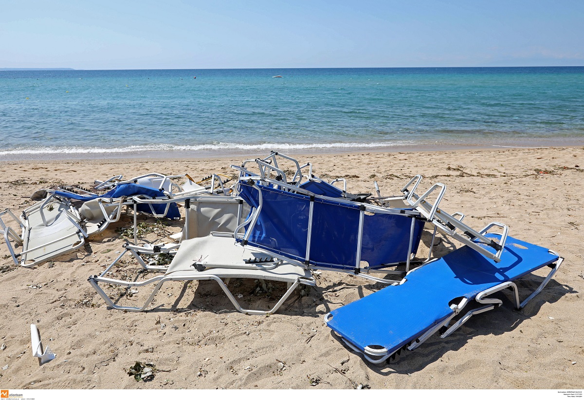 Ακατάλληλη για κολύμπι κρίθηκε παραλία στην Κασσάνδρα Χαλκιδικής