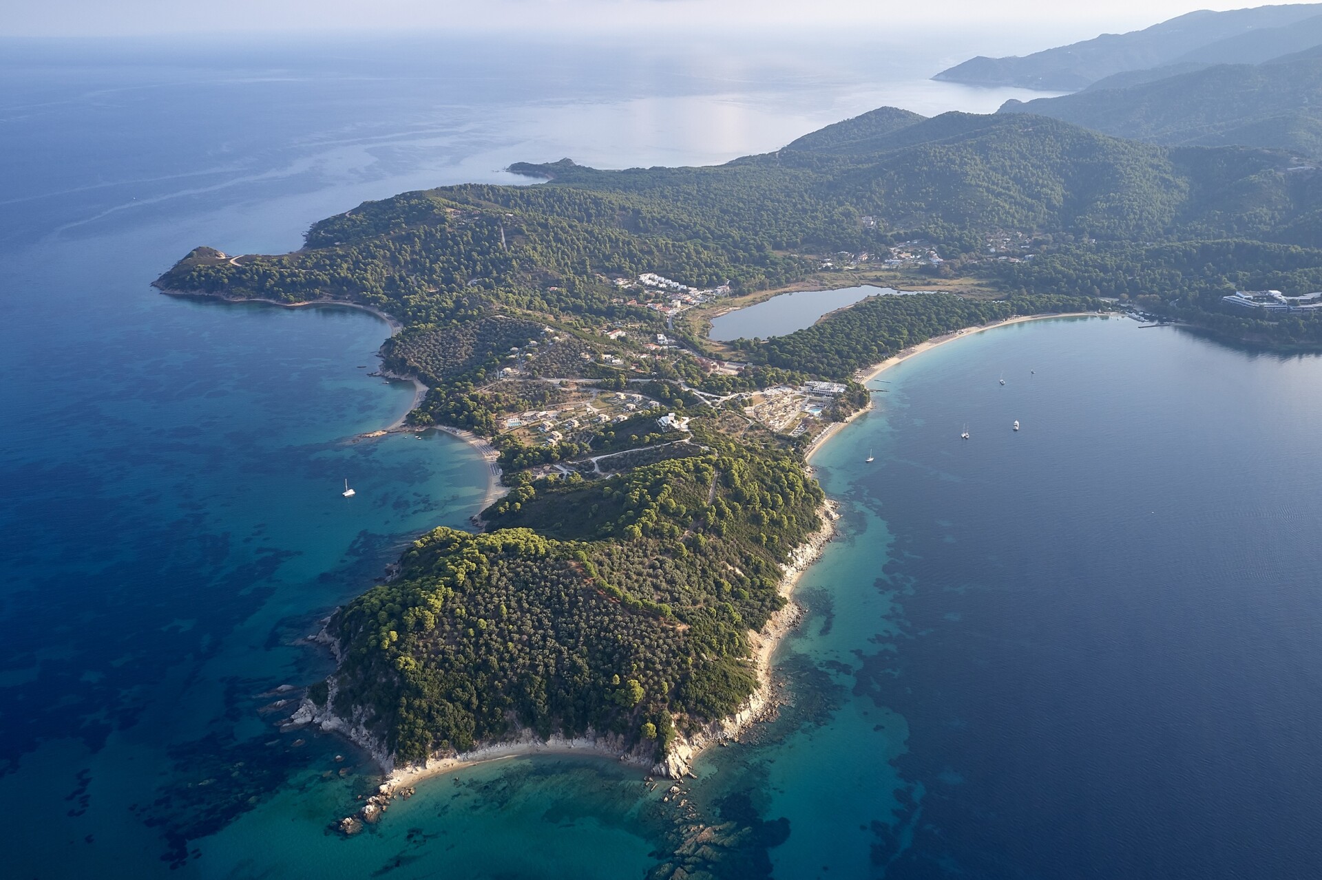 Στρατηγική επένδυση στη Σκιάθο από την Elivi Hotels
