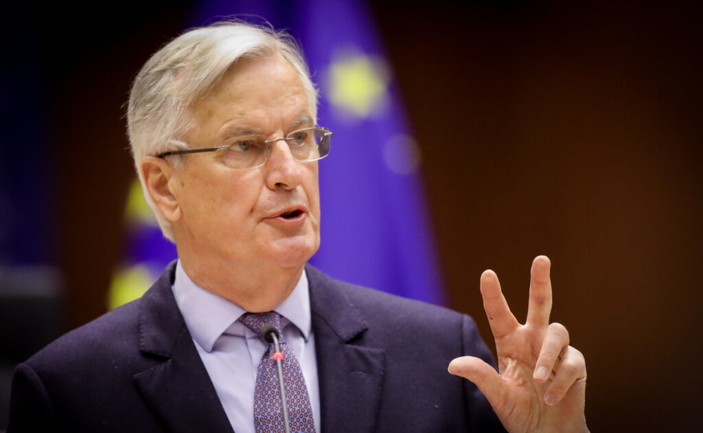 Μπαρνιέ: Eκπέμπει SOS για τη δημοσιονομική κατάσταση