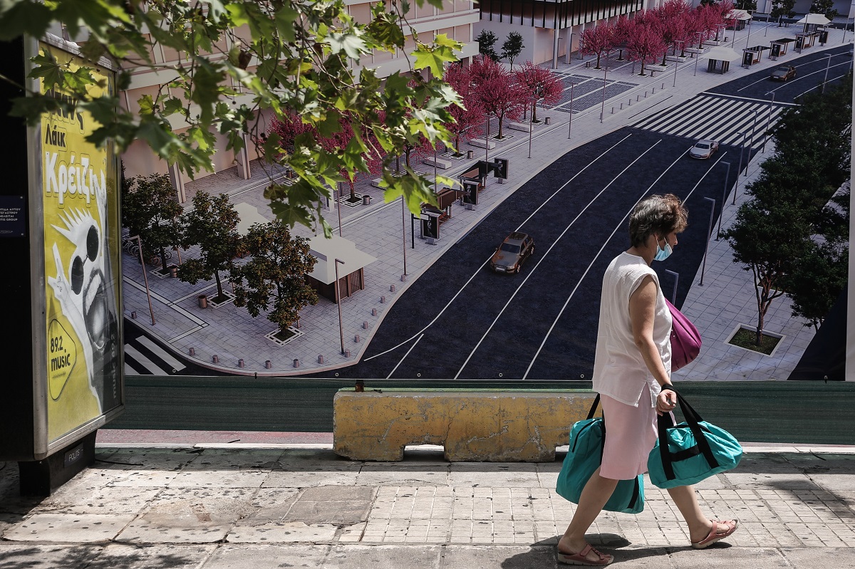 Ξεκίνησαν οι εργασίες ανάπλασης του Συντάγματος – Ποιες οι αλλαγές