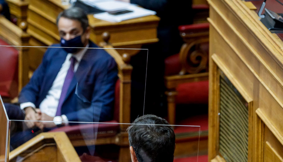Η επόμενη μέρα από τη σφοδρή κόντρα Μητσοτάκη – Τσίπρα για τις φωτιές