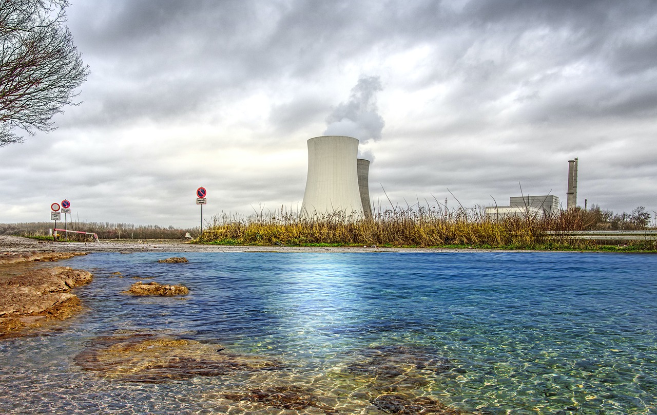 Εργοστάσιο πυρηνικής ενέργειας ©Pixabay
