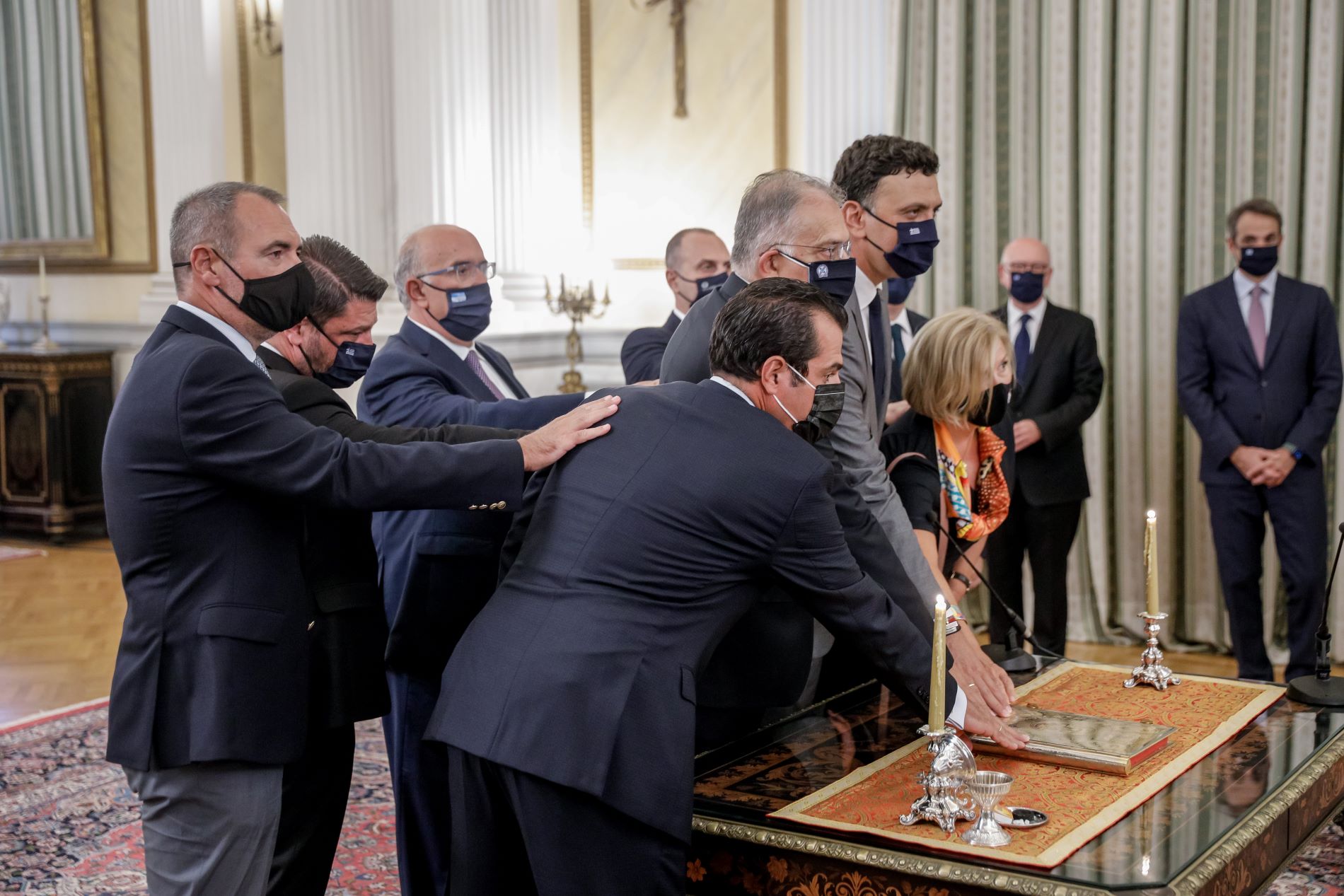 Η ορκωμοσία των νέων μελών της κυβέρνησης