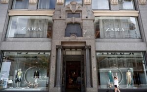 Οι ισπανικές επιχειρήσεις ευημερούν ενώ οι μεγαλύτερες ευρωπαϊκές οικονομίες παραμένουν στάσιμες