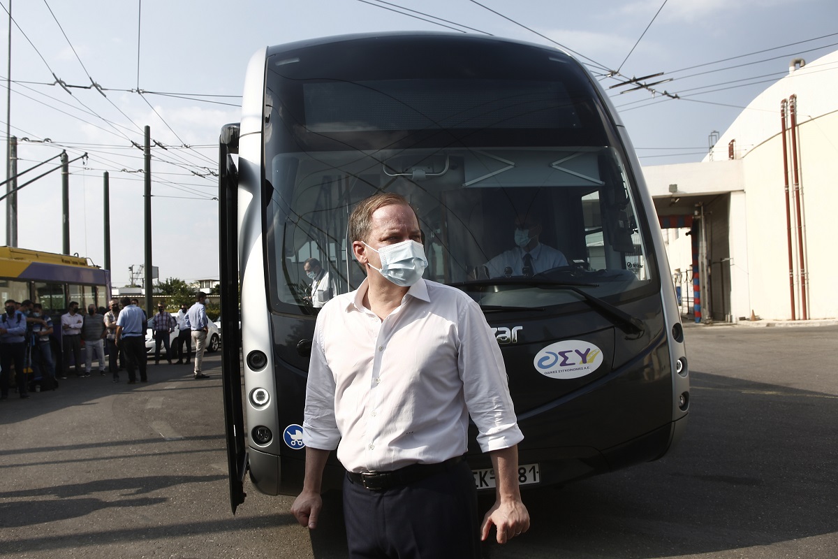 Ο υπουργός Υποδομών και Μεταφορών Κώστας Καραμανλής ©ΑΠΕ-ΜΠΕ/ΑΠΕ-ΜΠΕ/ΓΙΑΝΝΗΣ ΚΟΛΕΣΙΔΗΣ