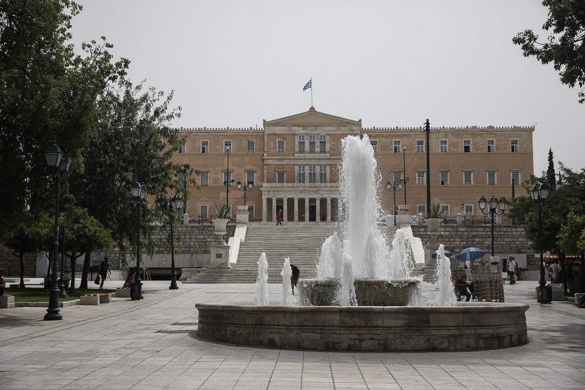 Πλαστεία Συντάγματος © EUROKINISSI/ ΣΩΤΗΡΗΣ ΔΗΜΗΤΡΟΠΟΥΛΟΣ
