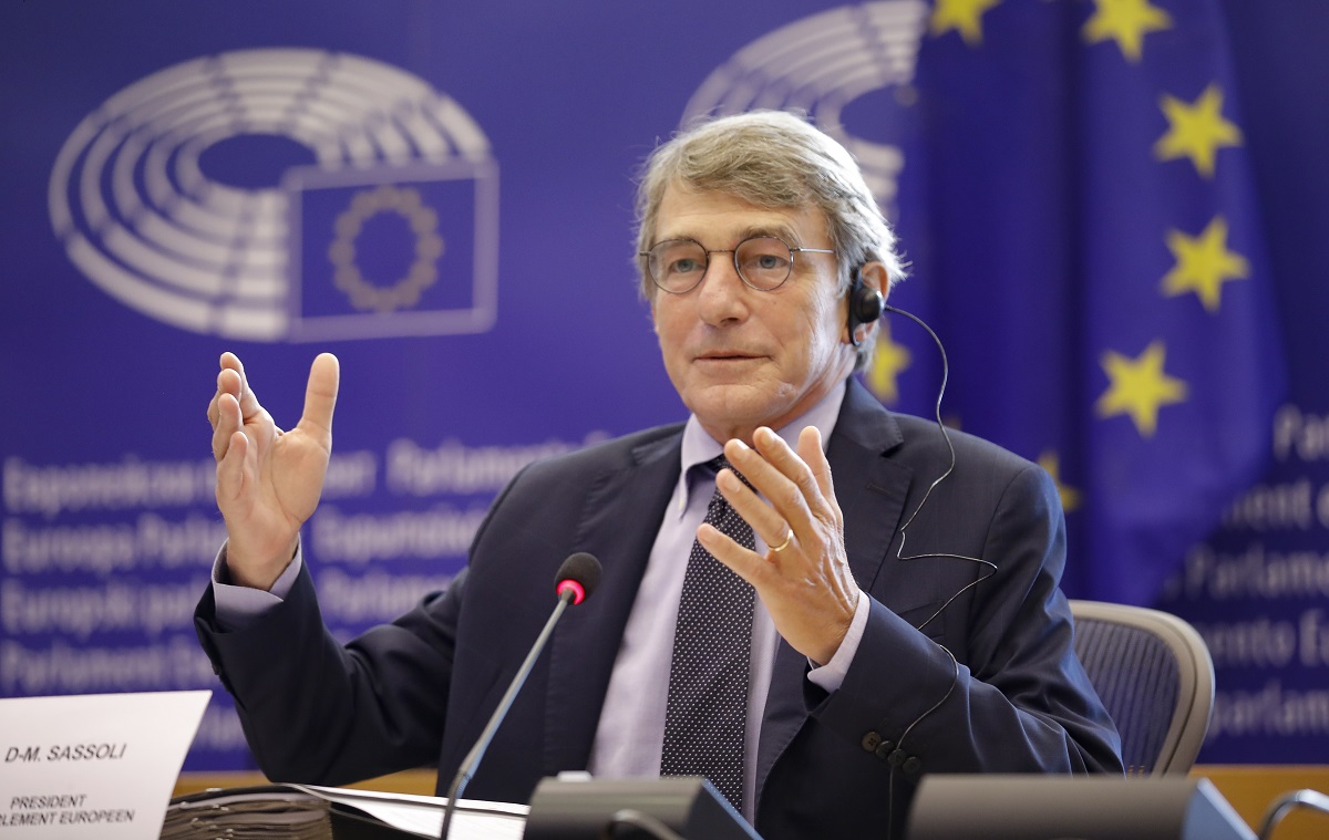ΕΕ: Σε λαϊκό προσκύνημα την Πέμπτη η σορός του Νταβίντ Σασόλι