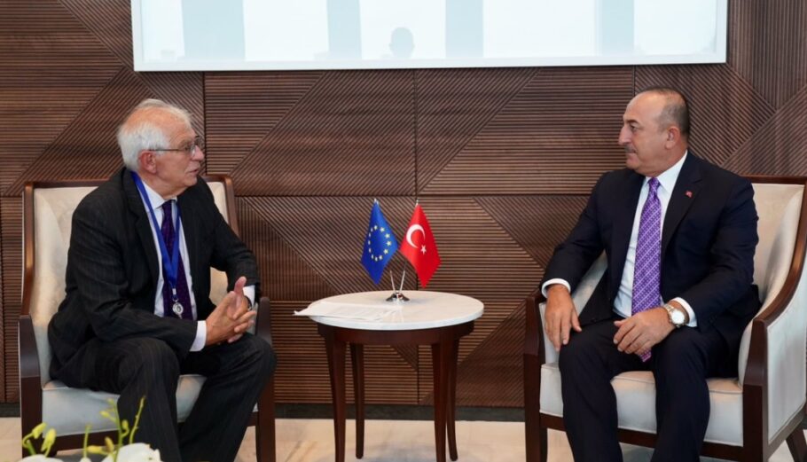 O Ζοζέπ Μπορέλ συναντήθηκε με τον υπουργό Εξωτερικών της Τουρκίας Μεβλούτ Τσαβούσογλου, στη Νέα Υόρκη ©twitter.com/JosepBorrellF/status