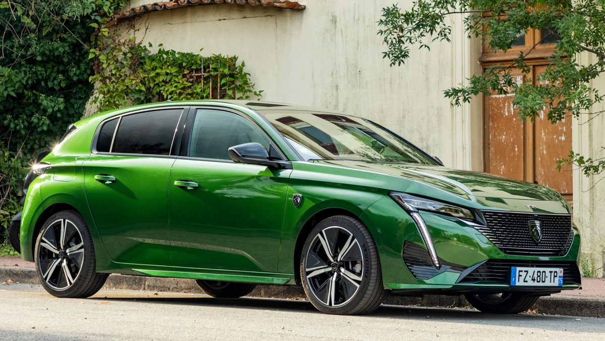 Οδηγούμε το νέο Peugeot 308