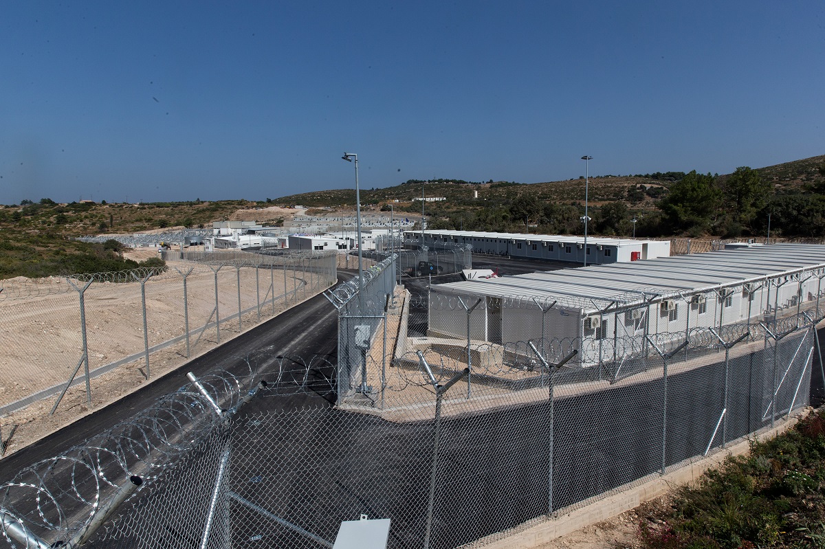 Σάμος: Κατεδαφίζεται το παλιό ΚΥΤ προσφύγων στο Βαθύ