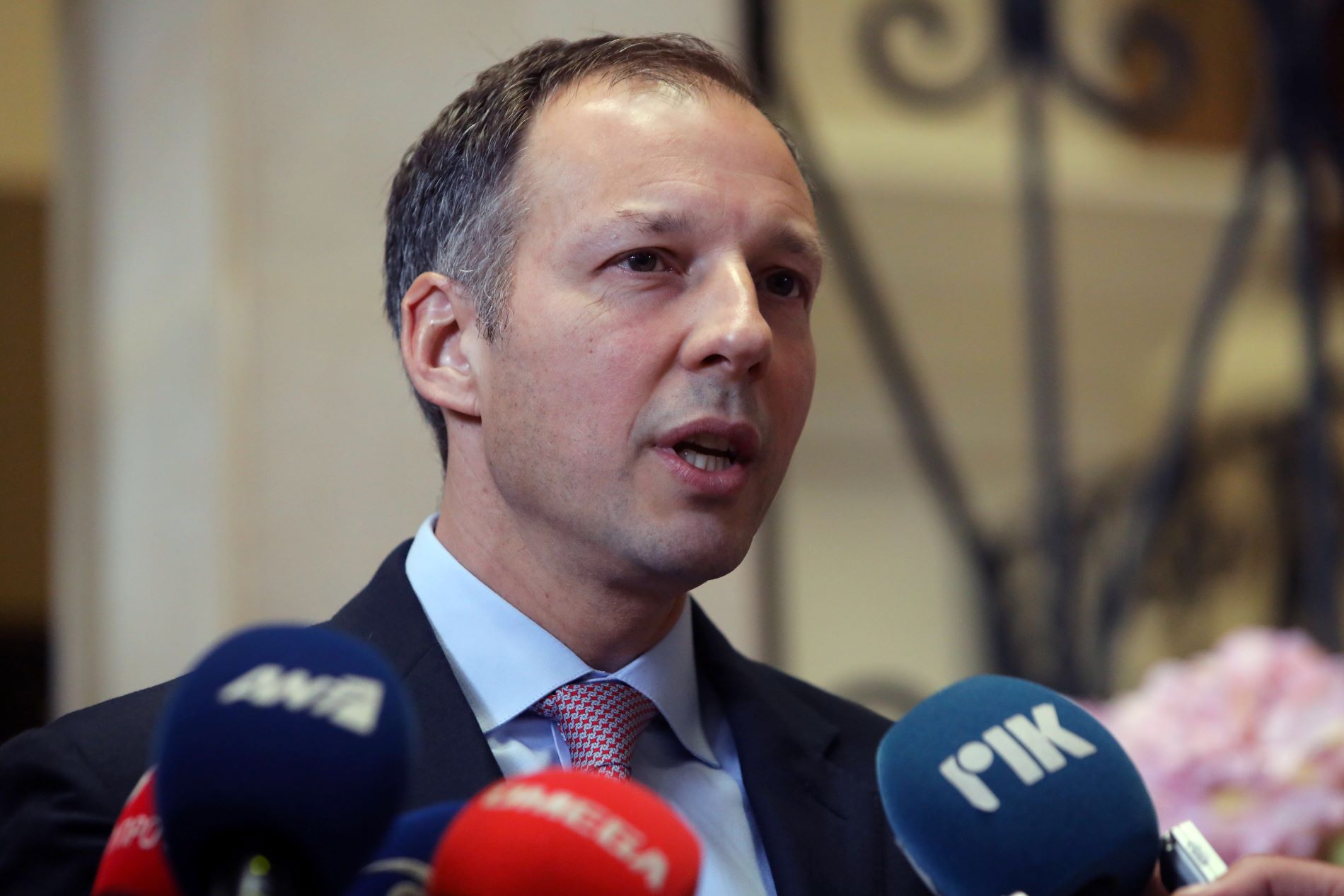 Φάνον: Η Κίνα έχει απώτερες βλέψεις όταν επενδύει στην Ελλάδα