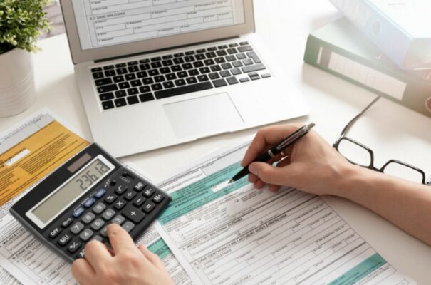 Φορολογικές δηλώσεις © 123rf