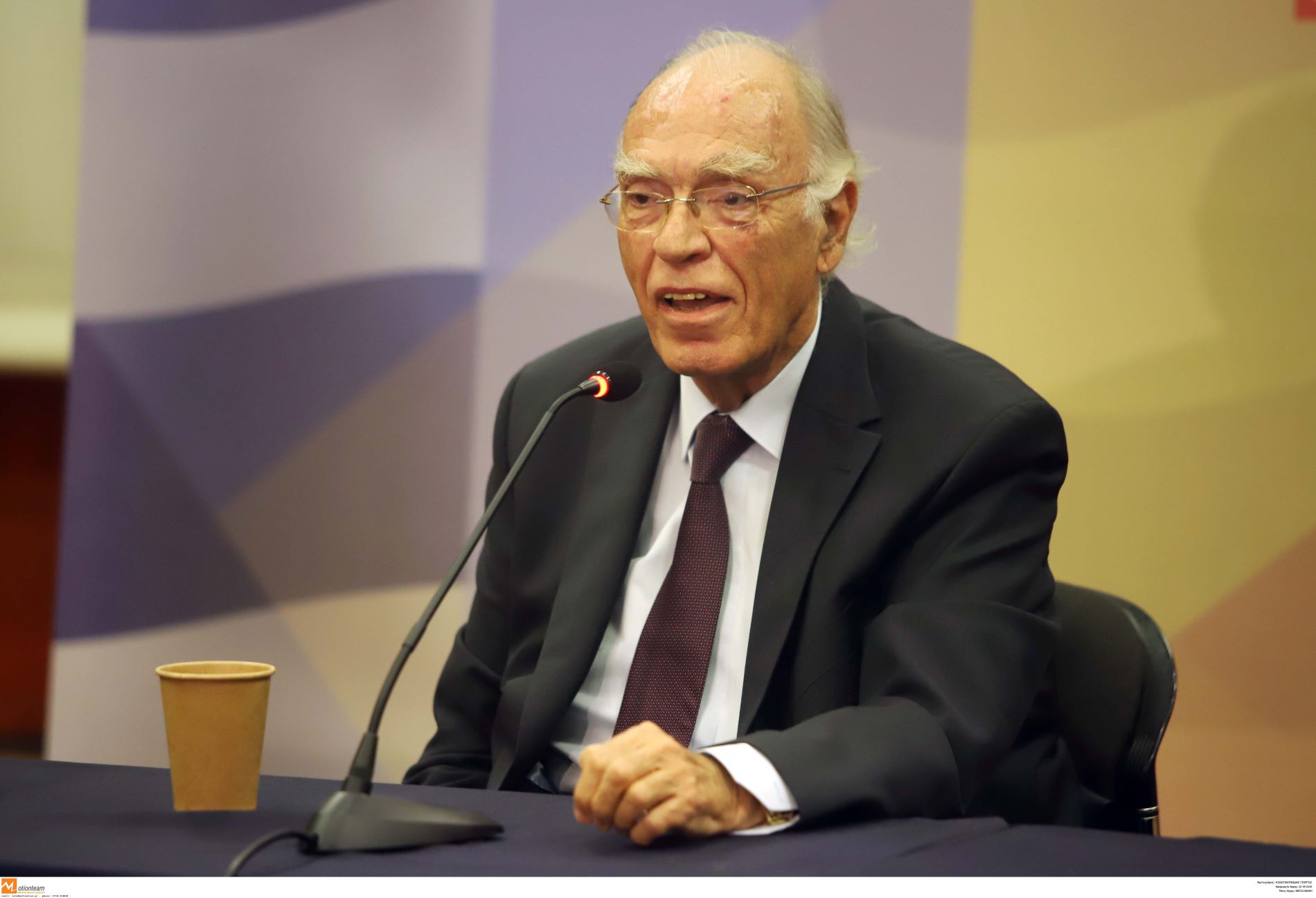Δισωληνώθηκε ξανά ο Βασίλης Λεβέντης – Επιδείνωση της υγείας του