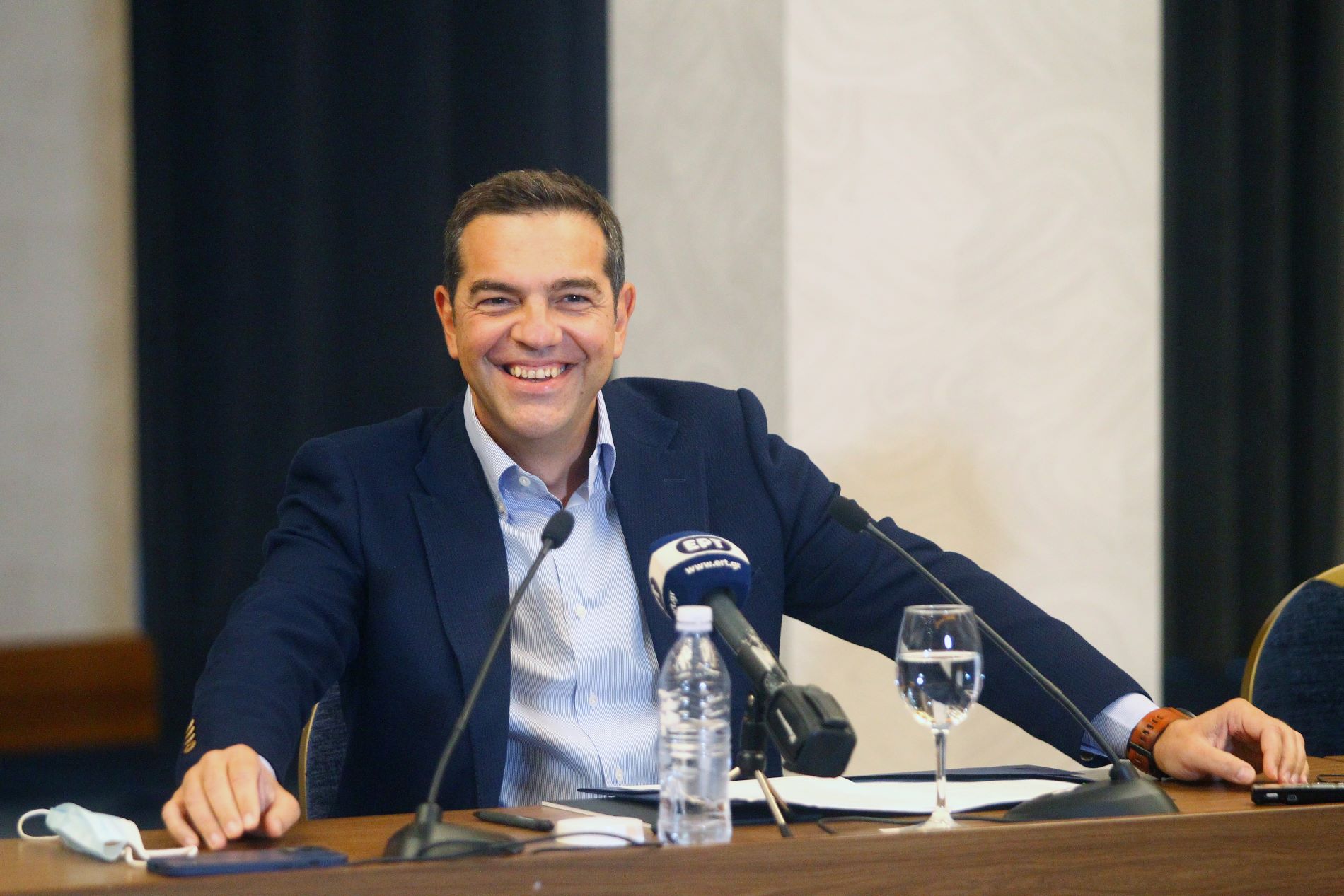 Η συνάντηση Τσίπρα – Πρετεντέρη, ο νέος διευθυντής της Καθημερινής και η είσοδος Χόλτερμαν στην Τράπεζα Αττικής