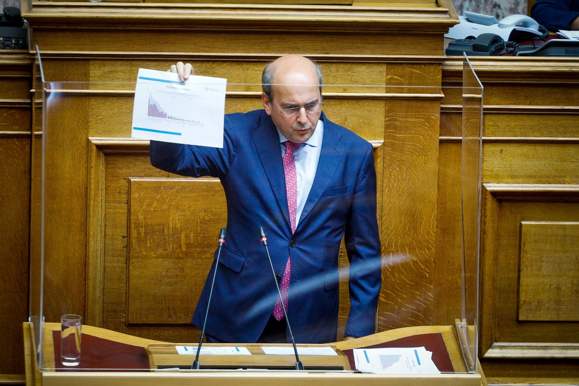 Βουλή: Ψηφίστηκε κατά πλειοψηφία το νέο ασφαλιστικό