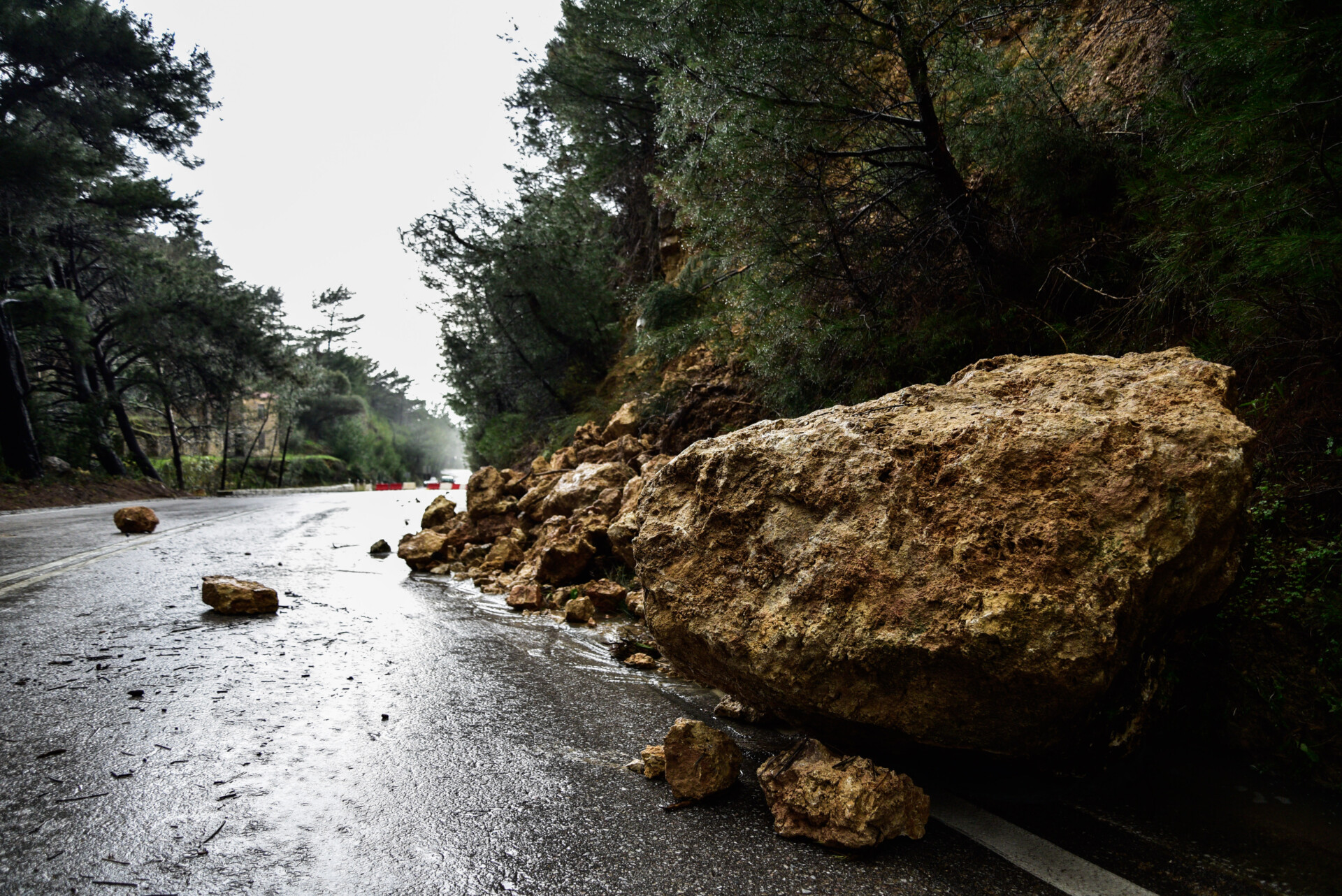Σοβαρά προβλήματα σε Τρίκαλα και Καρδίτσα λόγω κακοκαιρίας