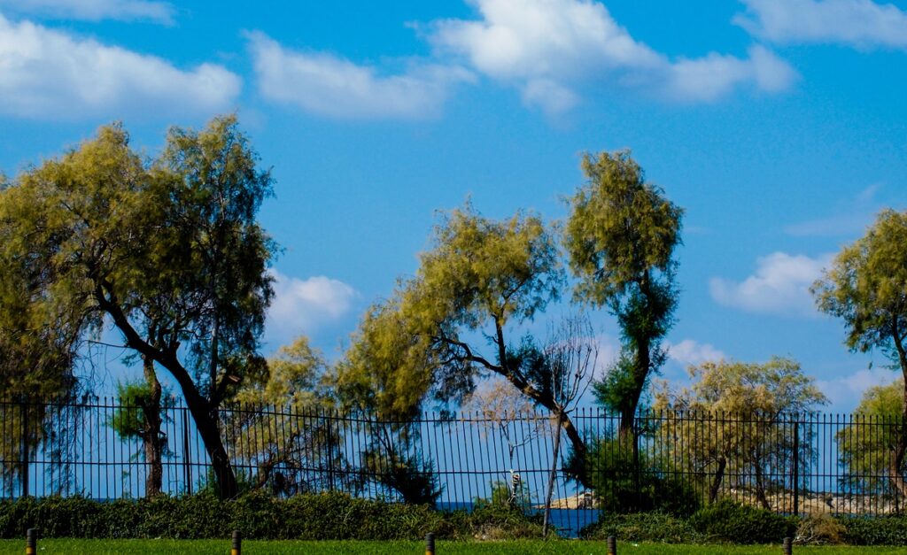 Καιρός: Μέχρι 27 βαθμούς η θερμοκρασία την Πέμπτη
