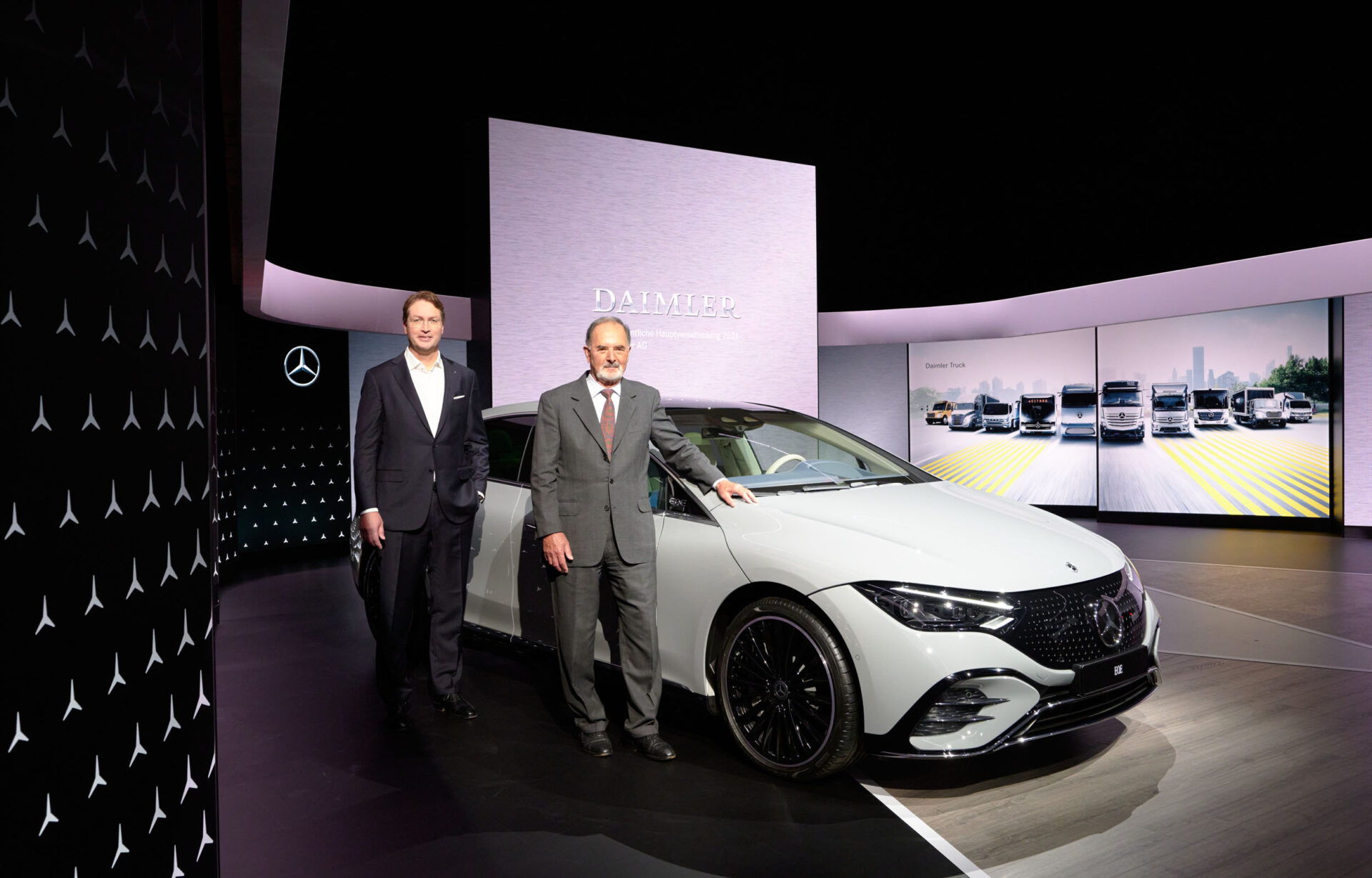 Η Daimler γίνεται Mercedes-Benz Group