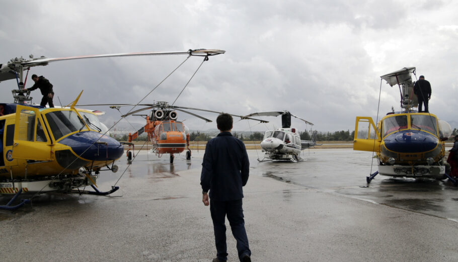 Αναχώρησαν από την Ελλάδα τα τέσσερα ελικόπτερα που εξασφάλισε η Mytilineos για την εθνική προσπάθεια πυρόσβεσης