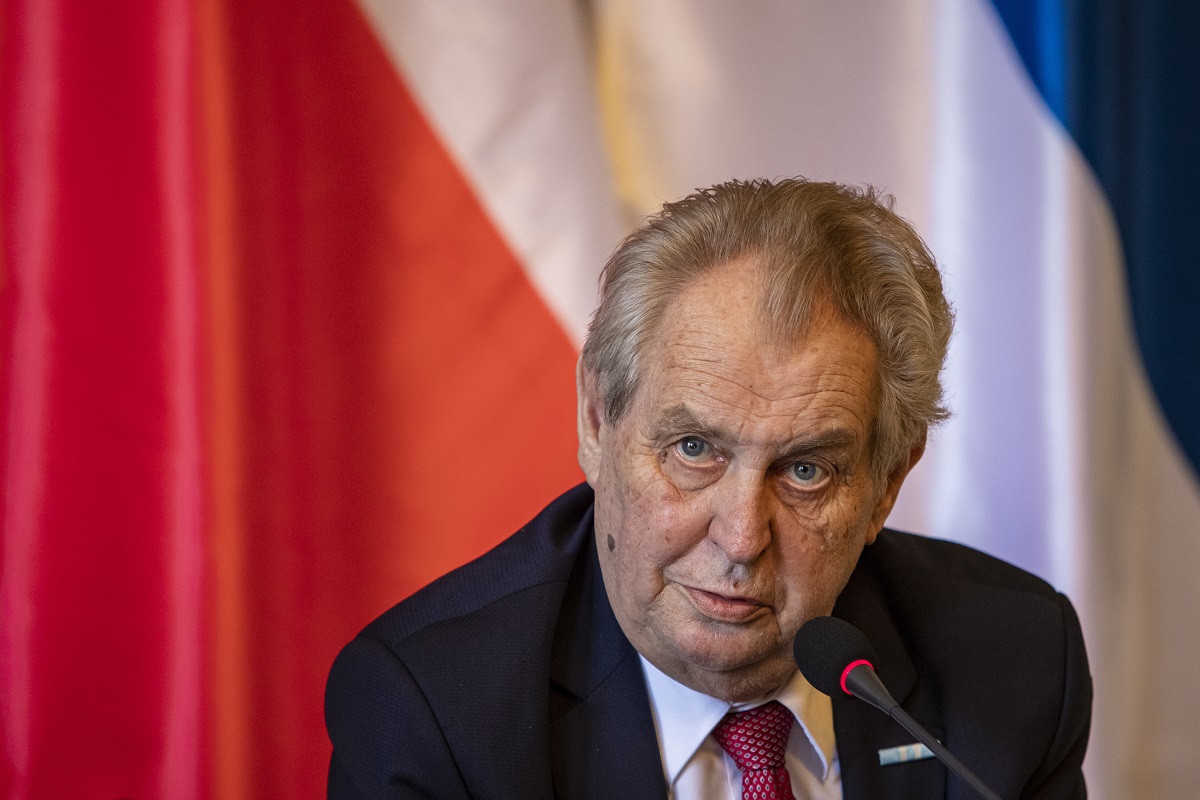 Τσεχία: Στο νοσοκομείο ο πρόεδρος της χώρας Μίλος Ζέμαν
