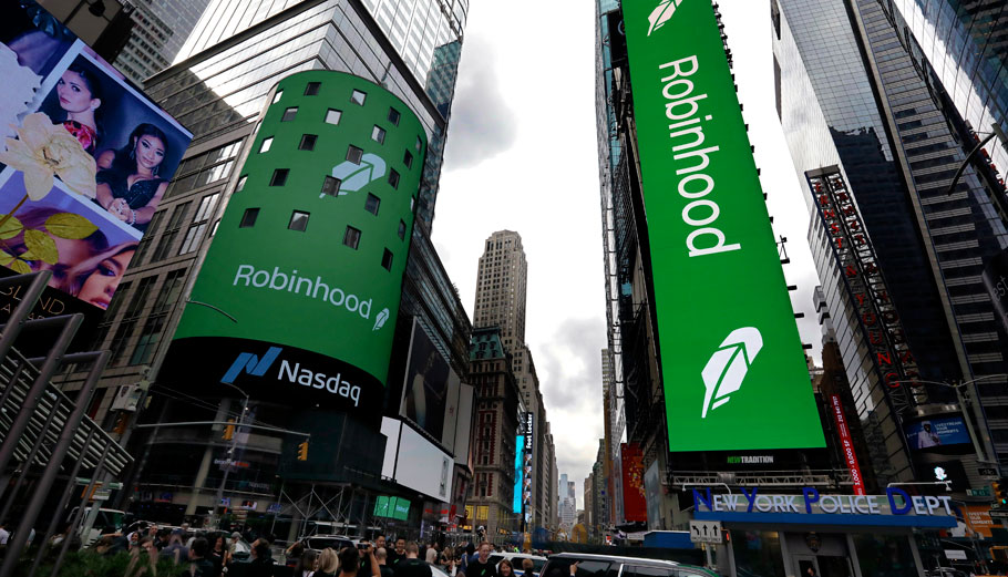 Robinhood © EPA/PETER FOLEY