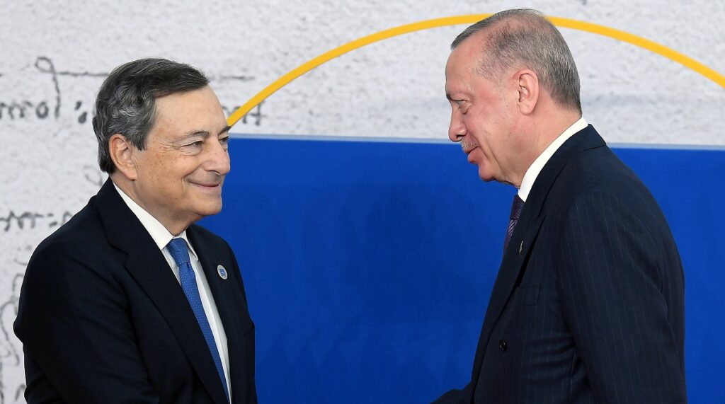 G20: Τετ α τετ Ερντογάν και Ντράγκι – Τι συζήτησαν