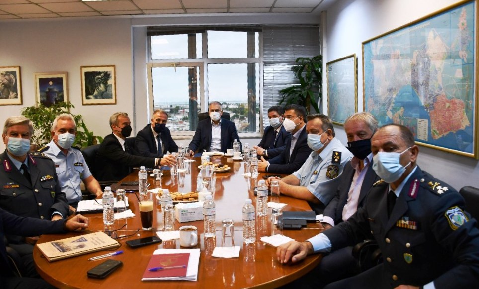Θεοδωρικάκος: Αυστηρή εφαρμογή των μέτρων και έλεγχοι