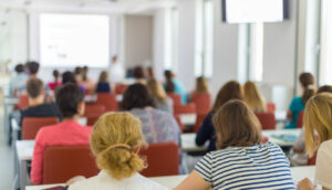 Ο χορός των εκατομμυρίων στα προγράμματα κατάρτισης, ποιοι ανέλαβαν τα χρυσοφόρα συμβόλαια του δημοσίου