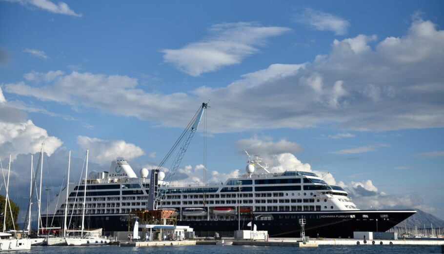 Το κρουαζιερόπλοιο Azamara στο λιμάνι της Πρέβεζας ©Eurokinissi