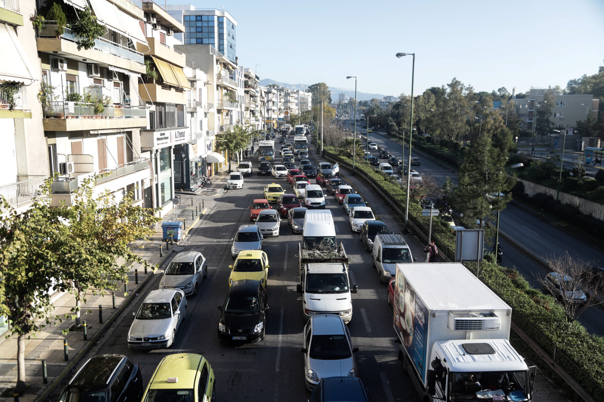Κίνηση στη λεωφόρο Μεσογείων ©EUROKINISSI