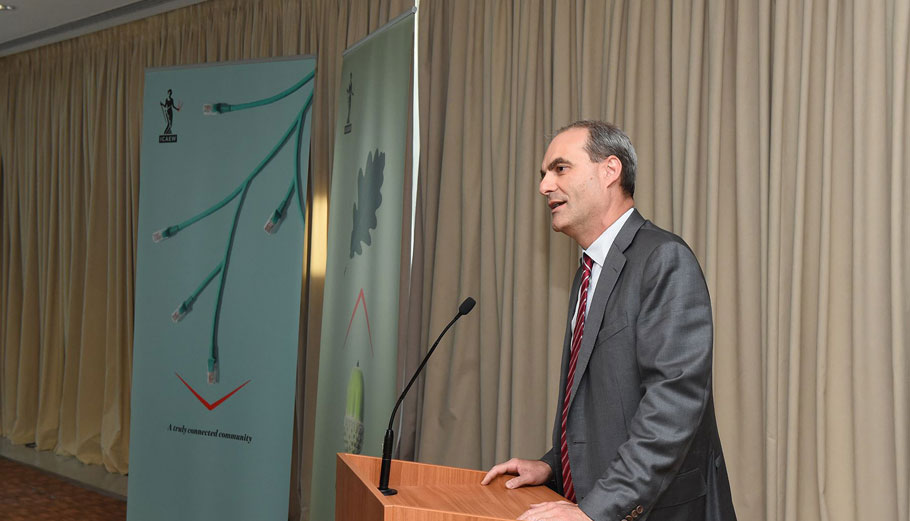 PwC: 600 νέες θέσεις εργασίας σε Αθήνα, Πάτρα, Θεσσαλονίκη