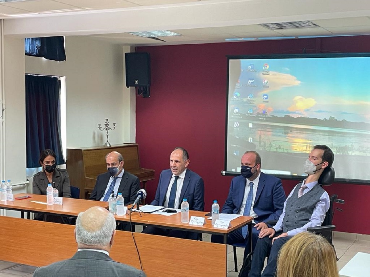 ΟΑΕΔ: Σε λειτουργία η φιλική για ΑμεΑ πλατφόρμα prosvasis.oaed.gr